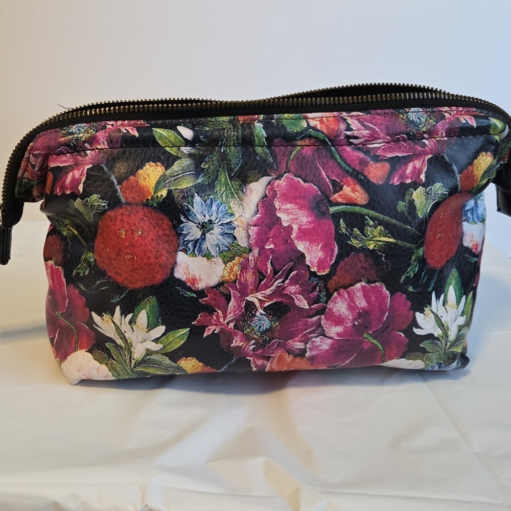 Floral Cosmetic Bag with Zipper Closure
